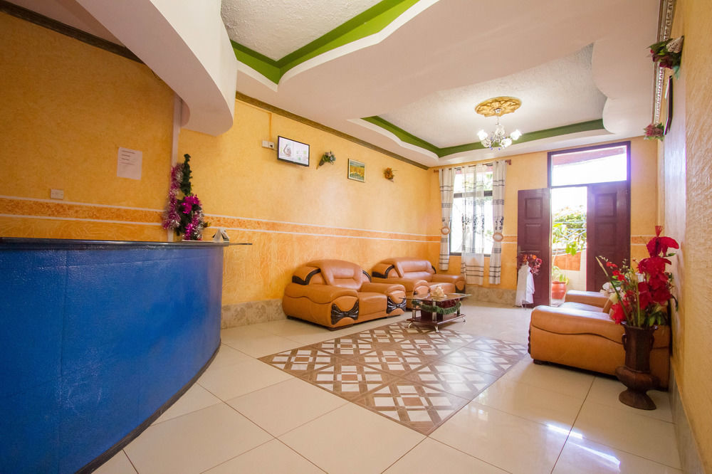 Grande Hotel Isiolo Exteriér fotografie