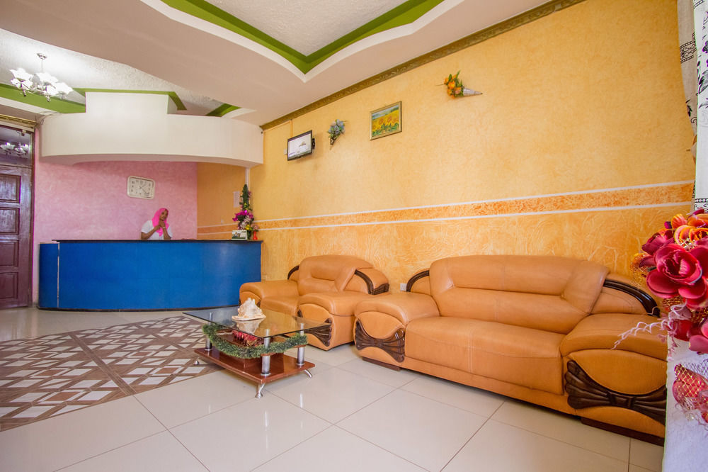 Grande Hotel Isiolo Exteriér fotografie